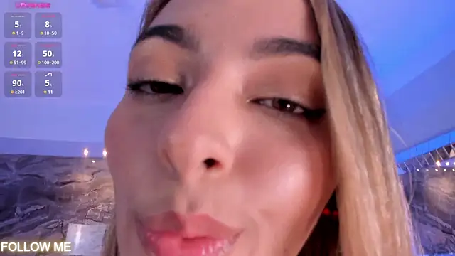 MelissaMoore  online show from 8, 3, 2025