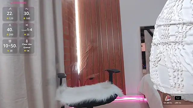 Snapshot of AGATHAA_WHITE chatting on 26, 11, 2025 AGATHAA WHITE online show from 26, 11, 2025