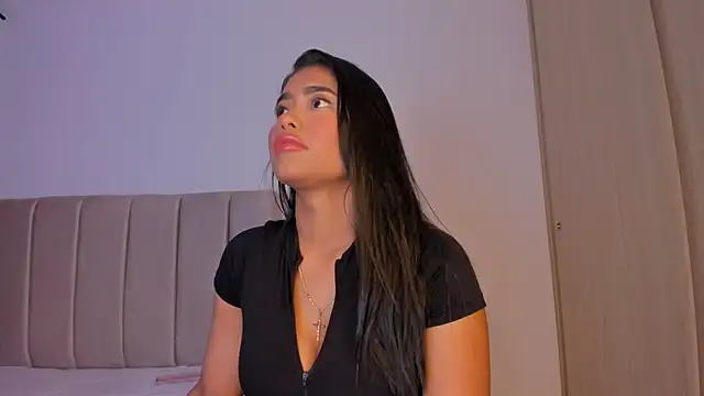 Snapshot of isa_bunny chatting on 16, 10, 2025 isa bunny online show from 16, 10, 2025