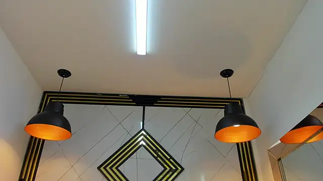 Leisygirl online show from 2, 4, 2026