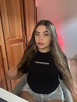 Miss valeriaa online show from 7, 4, 2026