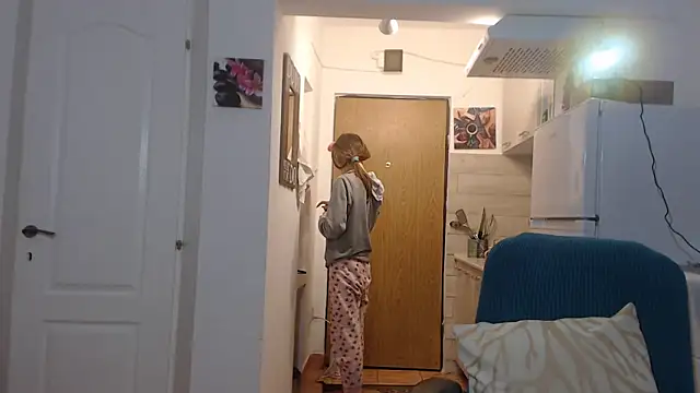 simyhvn online show from 19, 2, 2025