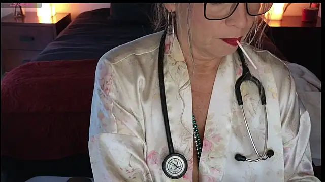 milfettefab online show from 7, 12, 2024