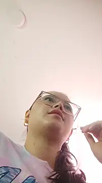 Snapshot of dannaparker chatting on 25, 10, 2025 dannaparker online show from 25, 10, 2025