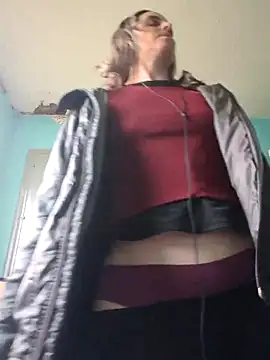 Snapshot of SexyRach75 chatting on 18, 4, 2026 SexyRach75 online show from 18, 4, 2026