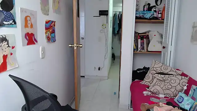 soynanabela28 online show from 1, 12, 2025