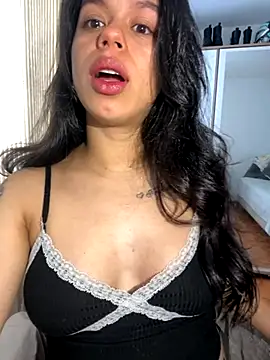 Snapshot of xlovelygirlx chatting on 13, 9, 2025 xlovelygirlx online show from 13, 9, 2025
