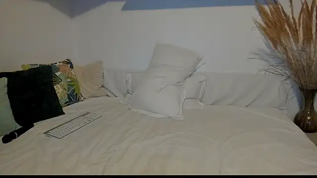 Jadore able online show from 14, 10, 2025