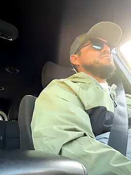 Ozzy420  online show from 3, 12, 2025