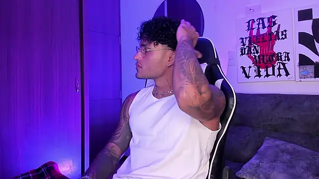 Alessandro Vanni online show from 19, 3, 2026