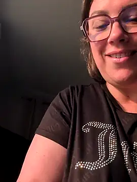 Snapshot of Canadian_BBW chatting on 1, 8, 2026 Canadian BBW online show from 1, 8, 2026