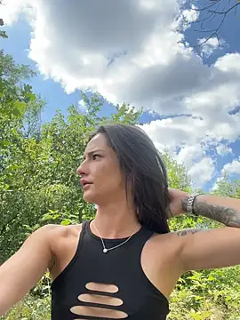 joanaelaa online show from 12, 7, 2026