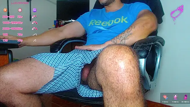 Snapshot of --mAk-- chatting on 17, 1, 2025 --mAk-- online show from 17, 1, 2025