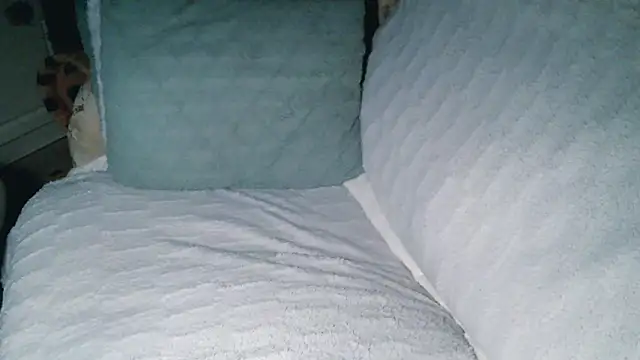 Naomi     online show from 4, 3, 2025