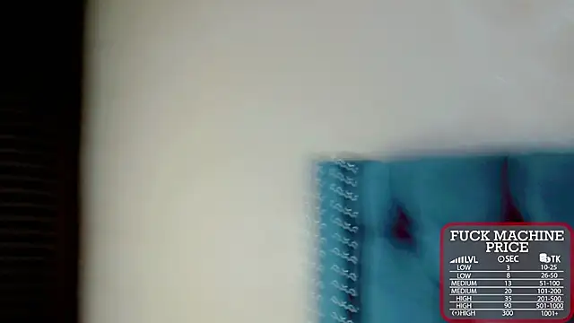 Snapshot of Imannejulienne chatting on 31, 10, 2025 Imannejulienne online show from 31, 10, 2025