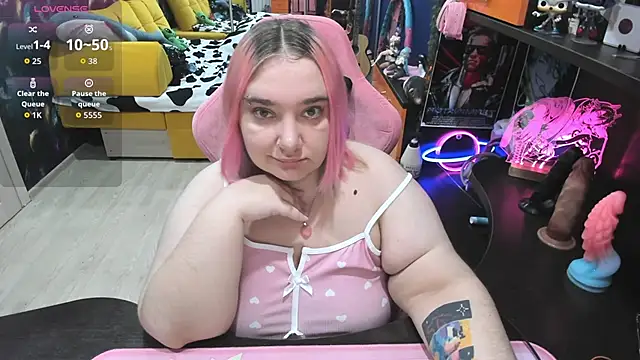 Softie Sofy online show from 6, 11, 2025