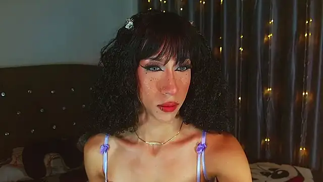 Kenisha Sweet online show from 10, 2, 2026