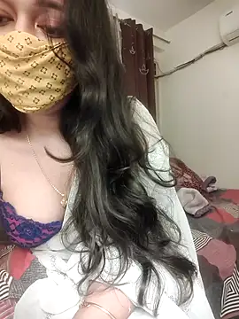 Snapshot of Lavanya_Shah chatting on 8, 4, 2026 Lavanya Shah online show from 8, 4, 2026