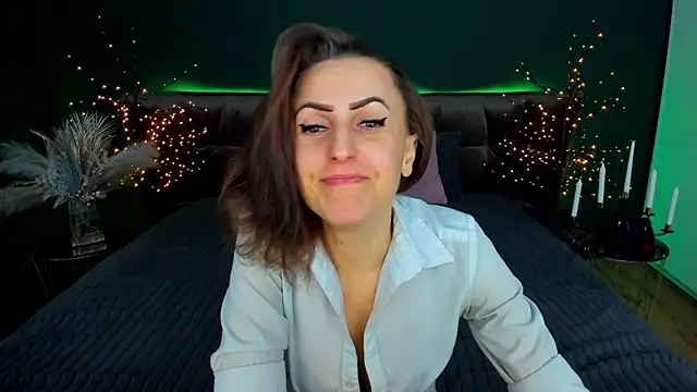 Rebecca Diamond online show from 4, 2, 2026