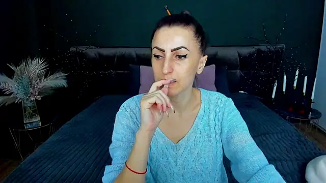 Rebecca Diamond online show from 11, 2, 2026