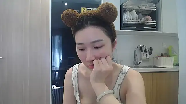 Snapshot of Asiagirll chatting on 11, 6, 2026 Asiagirll online show from 11, 6, 2026