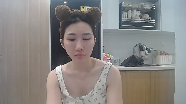 Snapshot of Asiagirll chatting on 18, 6, 2026 Asiagirll online show from 18, 6, 2026