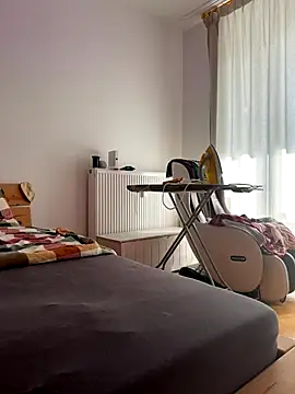 Pia July  online show from 16, 9, 2025