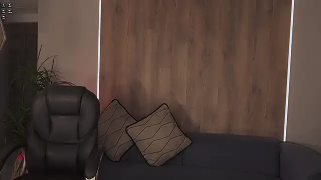 Snapshot of AbellaCroft chatting on 29, 11, 2025 AbellaCroft online show from 29, 11, 2025