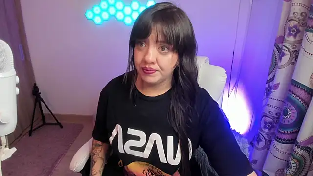 Snapshot of sophia_grants chatting on 29, 10, 2025 sophia grants online show from 29, 10, 2025