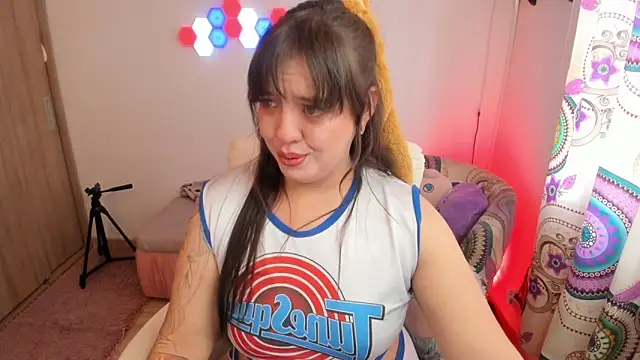 Snapshot of sophia_grants chatting on 2, 11, 2025 sophia grants online show from 2, 11, 2025