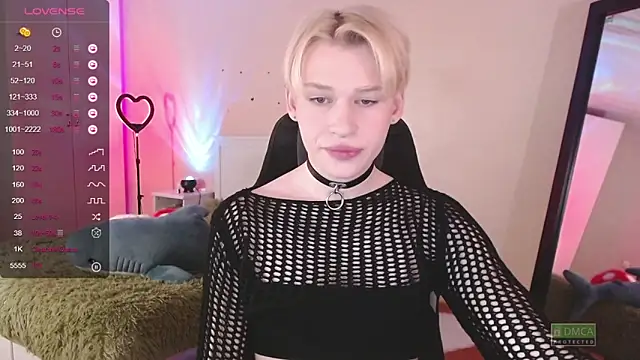 Snapshot of rainbow__salt chatting on 4, 1, 2025 rainbow salt online show from 4, 1, 2025