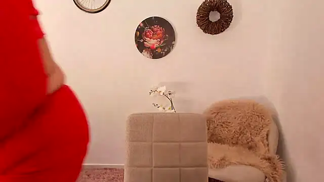 Snapshot of Milf-Ella chatting on 20, 10, 2025 Milf-Ella online show from 20, 10, 2025