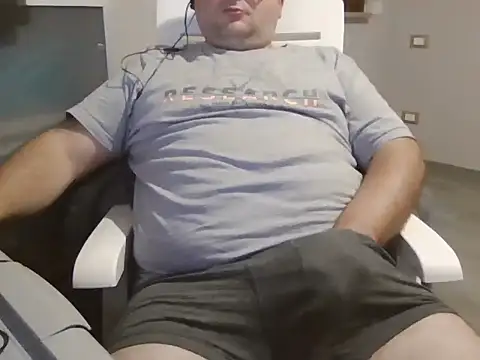 iron boy80 online show from 20, 10, 2025