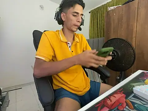 Max TheHorseDick online show from 15, 1, 2025