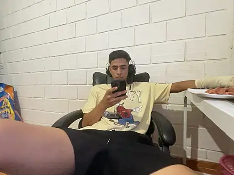 Max TheHorseDick online show from 1, 3, 2026