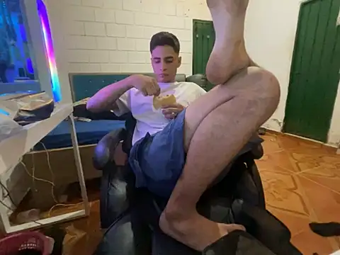 Max TheHorseDick online show from 18, 3, 2026