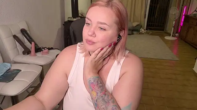 MargotGrey online show from 10, 9, 2025