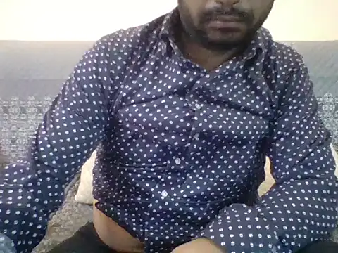 Snapshot of redvelvet_4 chatting on 5, 2, 2025 redvelvet 4 online show from 5, 2, 2025