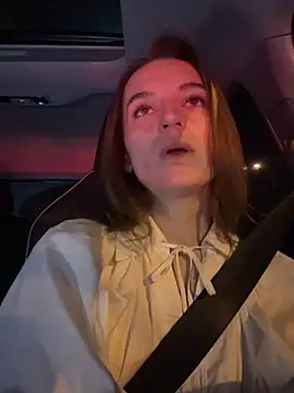 -AngelAri- online show from 5, 3, 2025