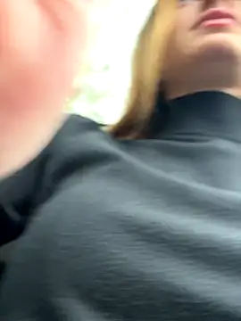 -AngelAri- online show from 5, 10, 2025