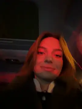 -AngelAri- online show from 17, 12, 2025