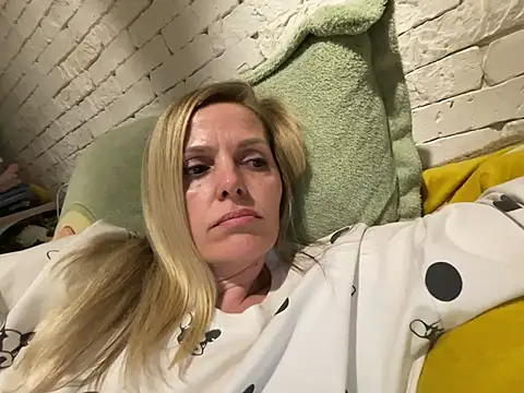 Angel girllovemy online show from 20, 3, 2025