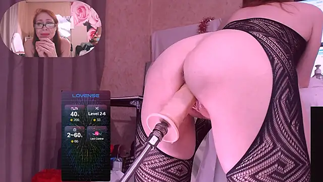 Snapshot of marycum2u chatting on 19, 2, 2025 marycum2u online show from 19, 2, 2025