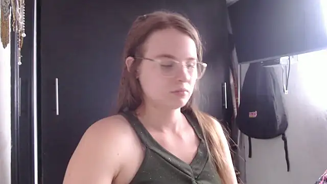 HellenMiyer1111 online show from 5, 3, 2025