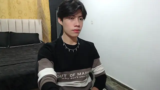 Snapshot of Elio-cam chatting on 15, 12, 2024 Elio-cam online show from 15, 12, 2024