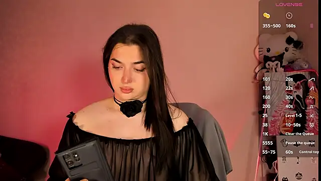 Snapshot of YsabellViveris chatting on 6, 3, 2025 YsabellViveris online show from 6, 3, 2025