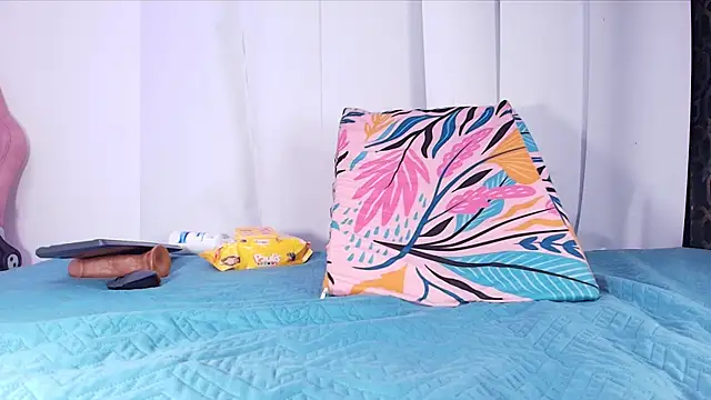 Snapshot of raven_lilith_ chatting on 22, 10, 2025 raven lilith online show from 22, 10, 2025