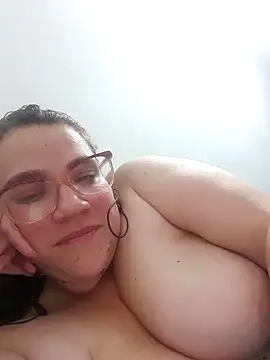 karlythothxh online show from 25, 9, 2025