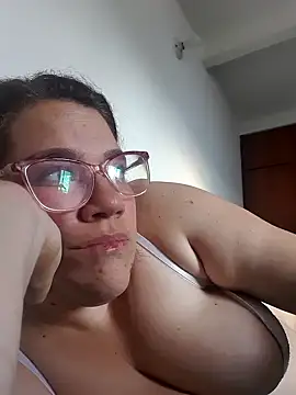 karlythothxh online show from 27, 9, 2025