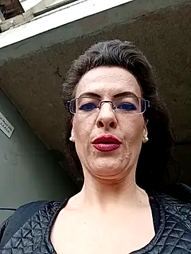 RebeccaNoble online show from 18, 4, 2026